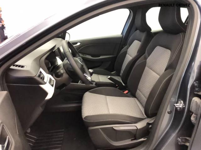 Renault Clio image 9
