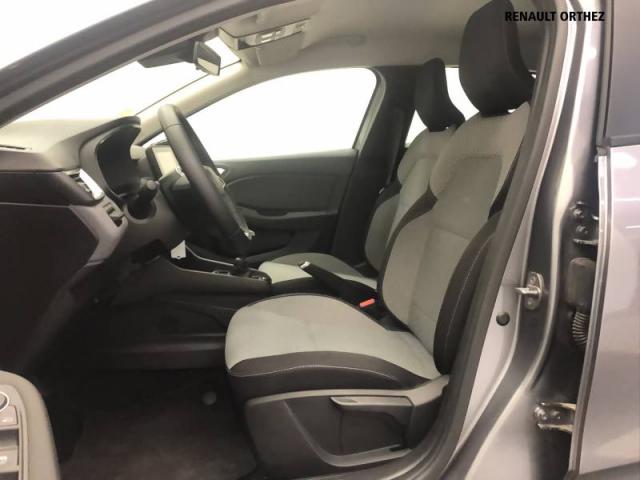Renault Clio image 2