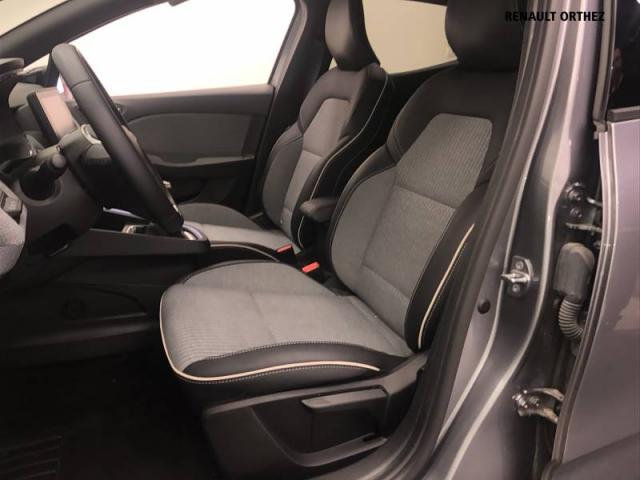 Renault Clio image 9
