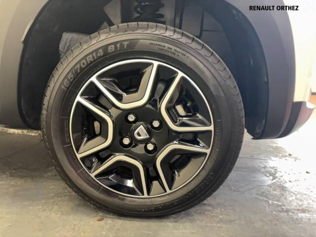 Dacia Spring image 1