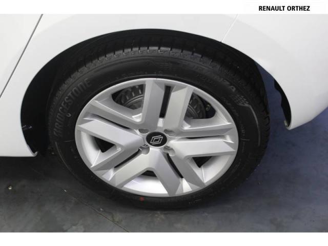 Renault Clio image 8