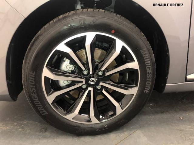 Renault Clio image 8