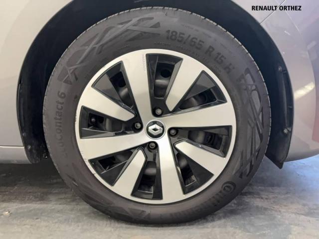 Renault Clio image 8