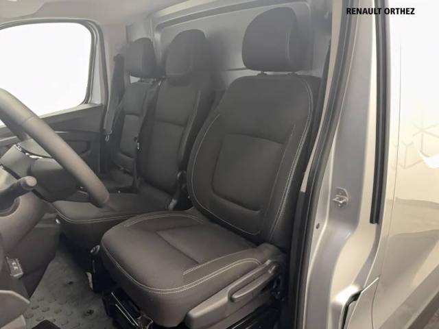 Renault Trafic image 7