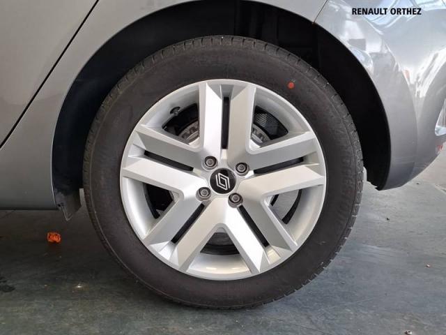 Renault Clio image 9