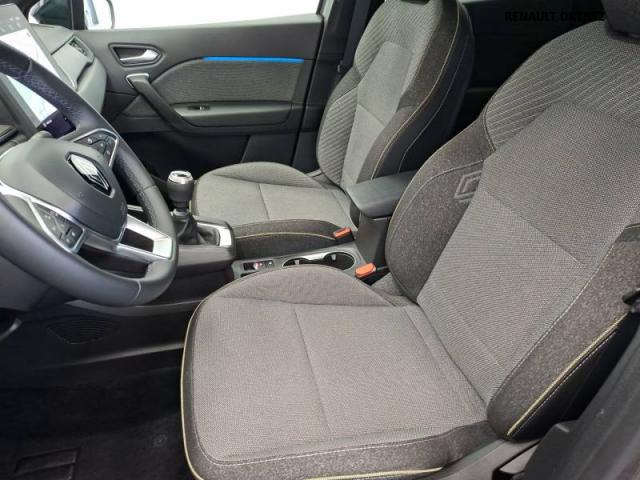 Renault Captur image 9