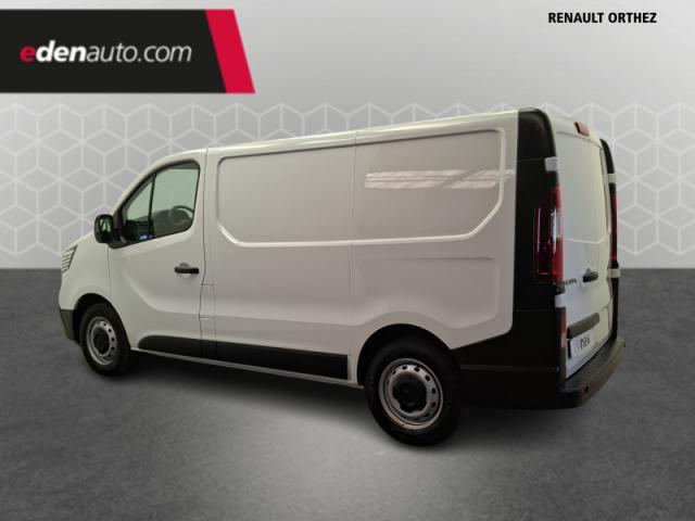 Renault Trafic image 8