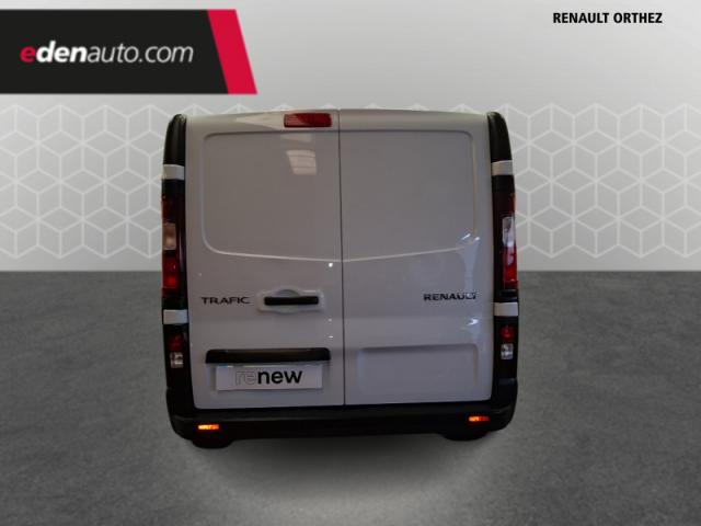 Renault Trafic image 9