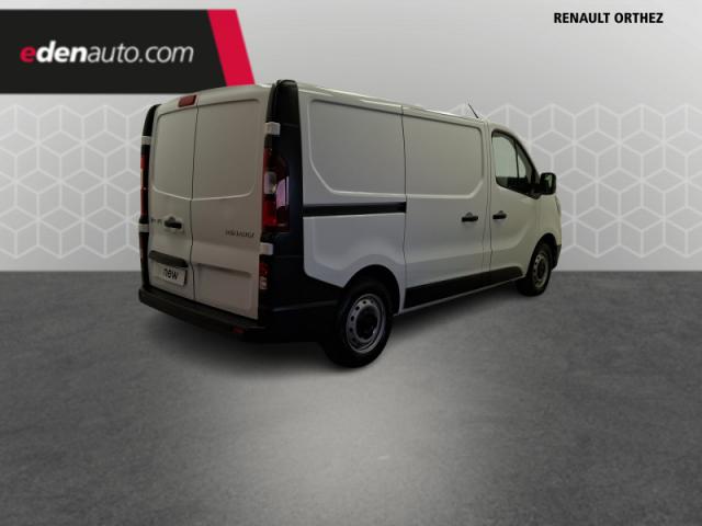 Renault Trafic image 9