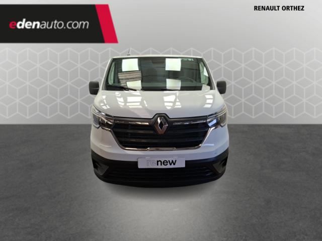 Renault Trafic image 2