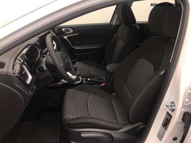 Kia Ceed image 7