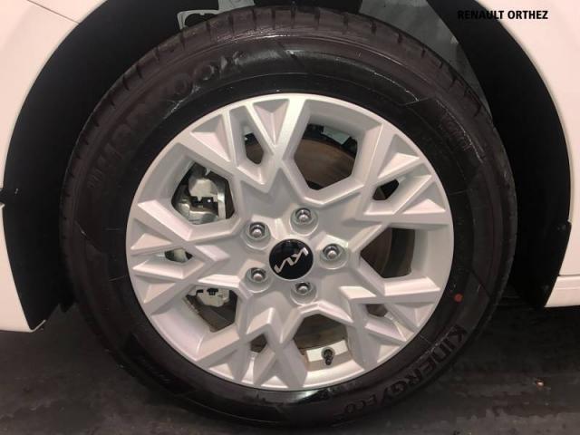 Kia Ceed image 8