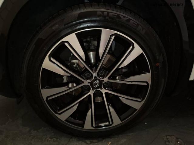 Renault Austral image 9