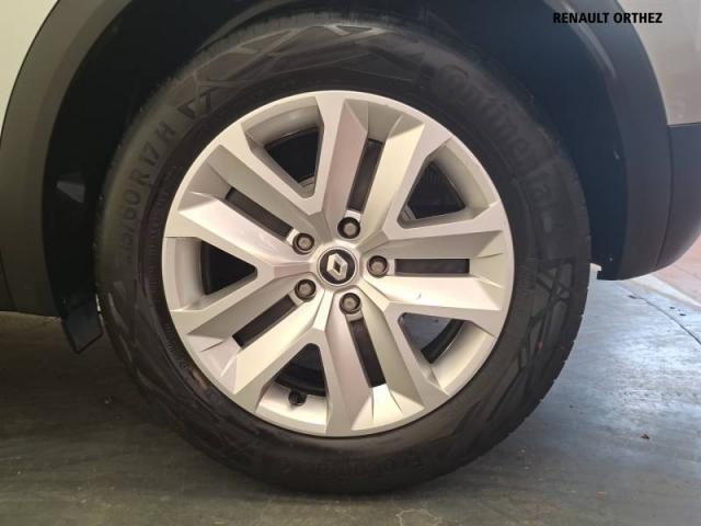Renault Captur image 2
