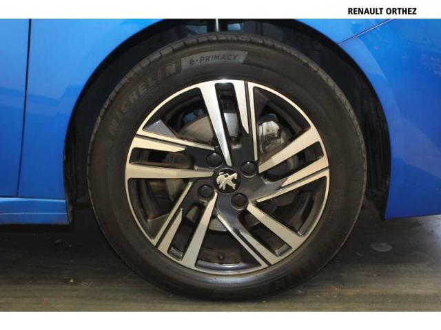 Peugeot 208 image 8