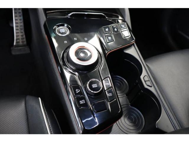 Kia Sportage image 2