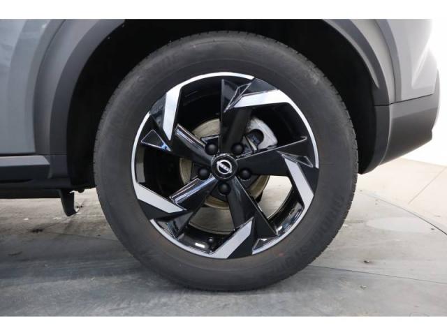 Nissan Juke image 4