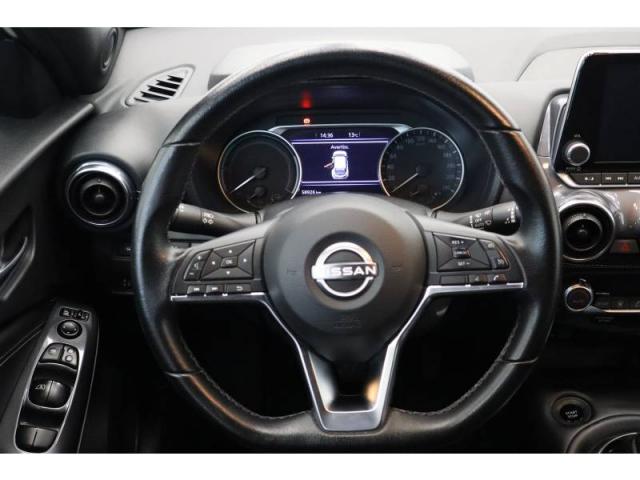 Nissan Juke image 8