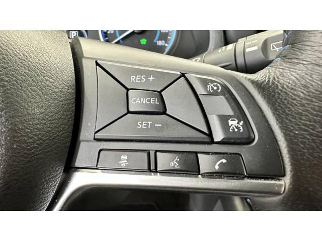 Nissan Leaf image 9