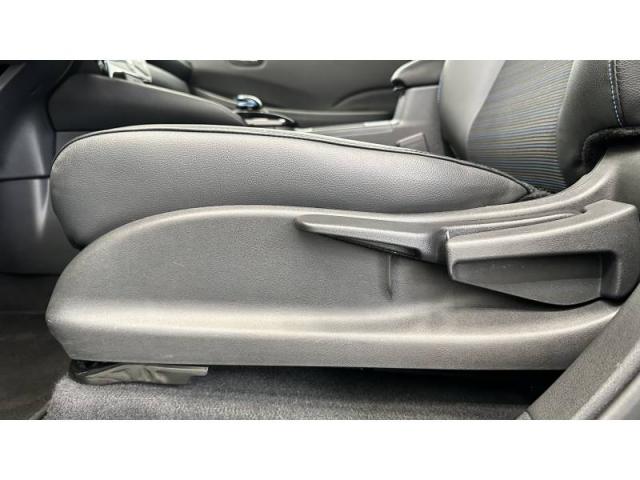Nissan Leaf image 8