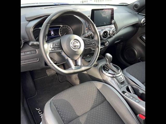 Nissan Juke image 8
