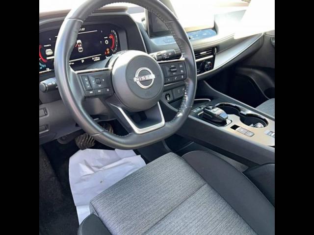 Nissan X-Trail image 3