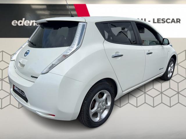 Nissan Leaf image 1