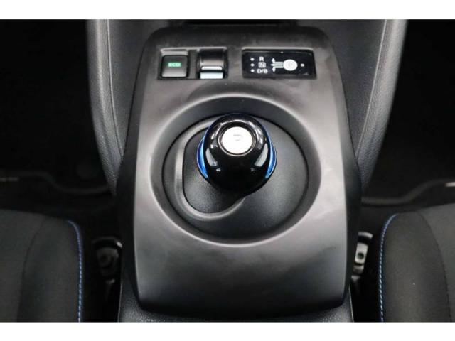 Nissan Leaf image 3