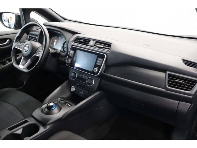 Nissan Leaf image 8