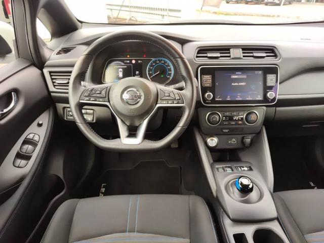 Nissan Leaf image 6