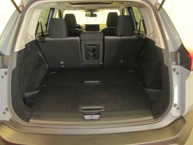 Nissan X-Trail image 8