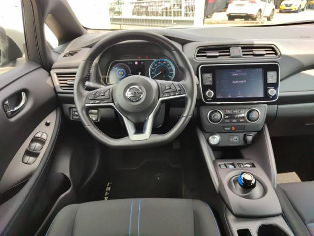 Nissan Leaf image 7