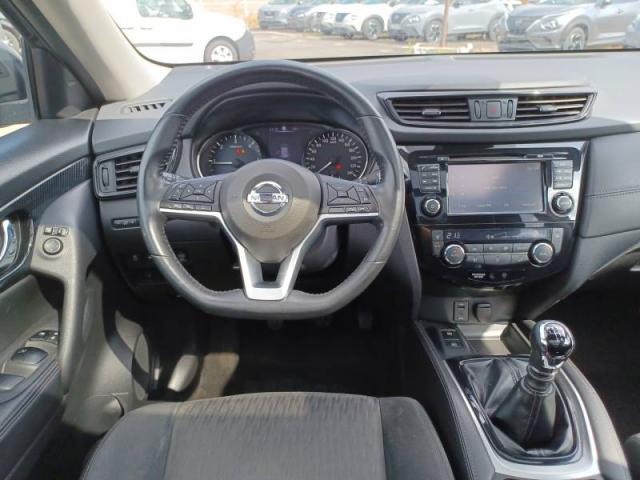 Nissan X-Trail image 8