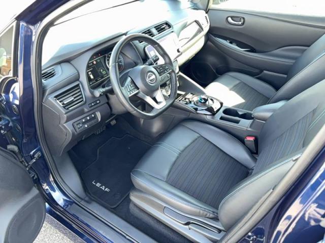 Nissan Leaf image 2