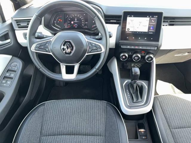 Renault Clio image 8
