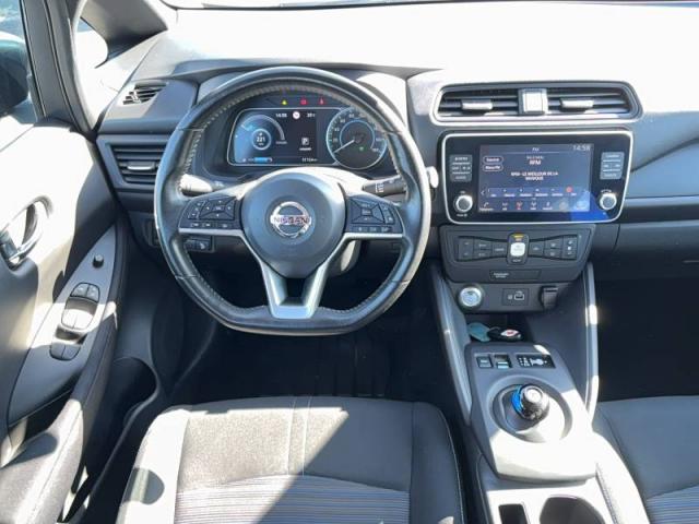Nissan Leaf image 2