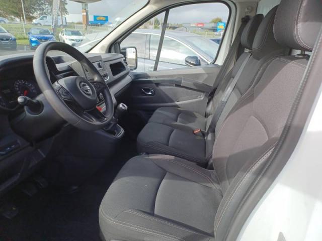 Nissan Primastar image 4