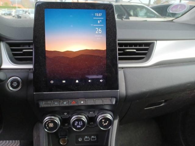 Renault Captur image 6