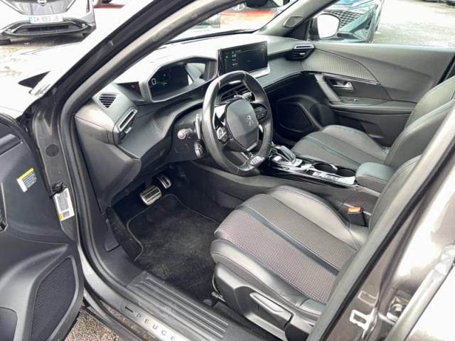 Peugeot 2008 image 3