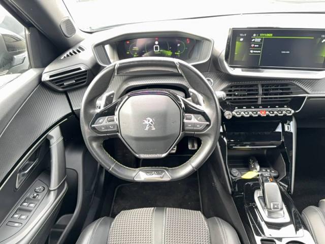 Peugeot 2008 image 7