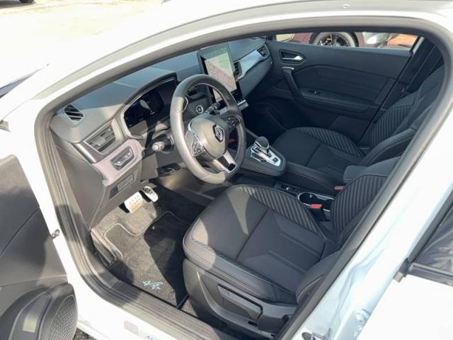 Renault Captur image 1