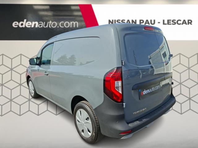 Nissan Townstar image 8