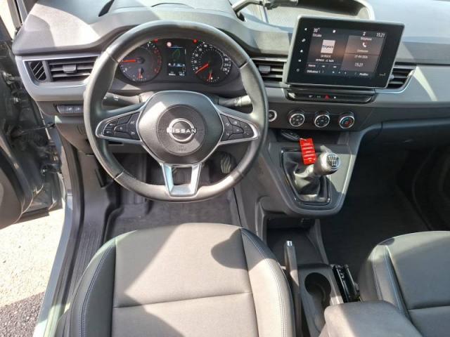 Nissan Townstar image 4