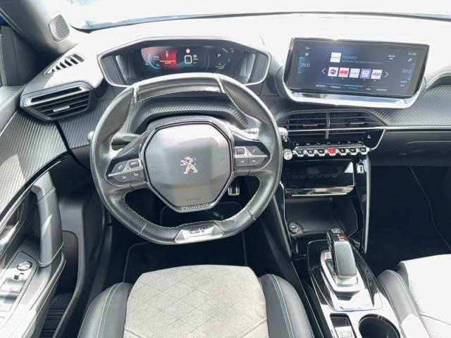 Peugeot 2008 image 7