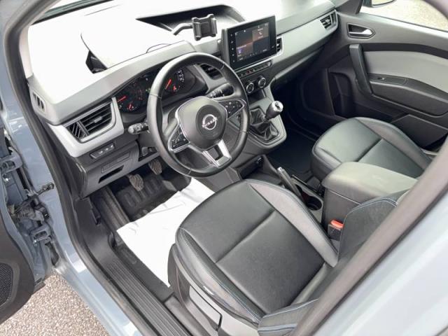 Nissan Townstar image 9
