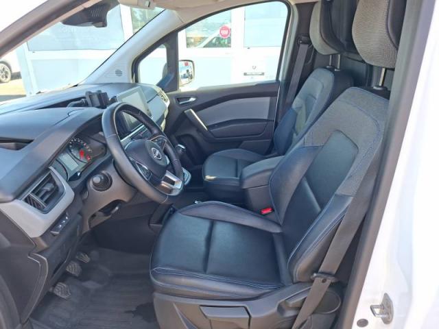 Nissan Townstar image 2