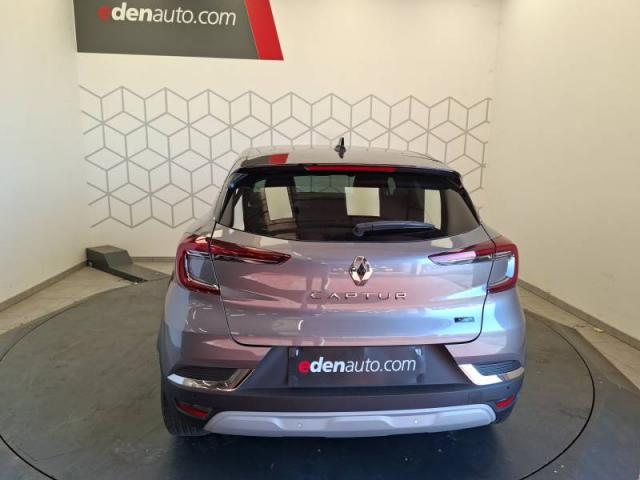 Renault Captur image 2