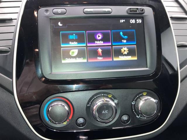 Renault Captur image 8