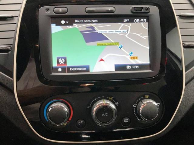 Renault Captur image 1