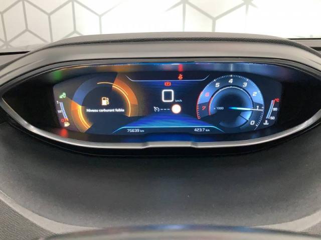 Peugeot 3008 image 3
